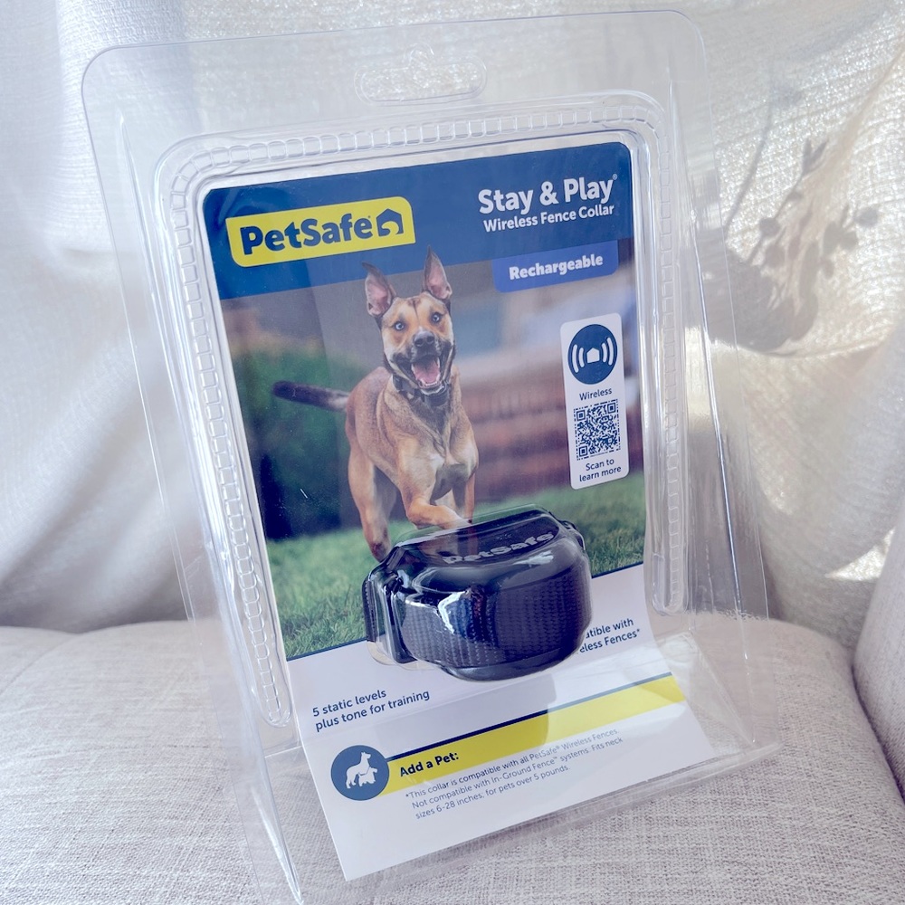 BRAND NEW PetSafe Stay & Play Wireless Pet Fence Receiver Collar Only
